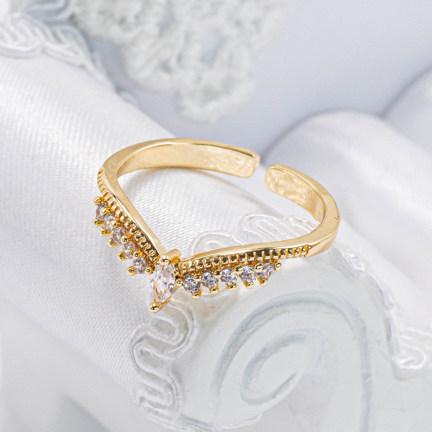 Anillo corona microzircones