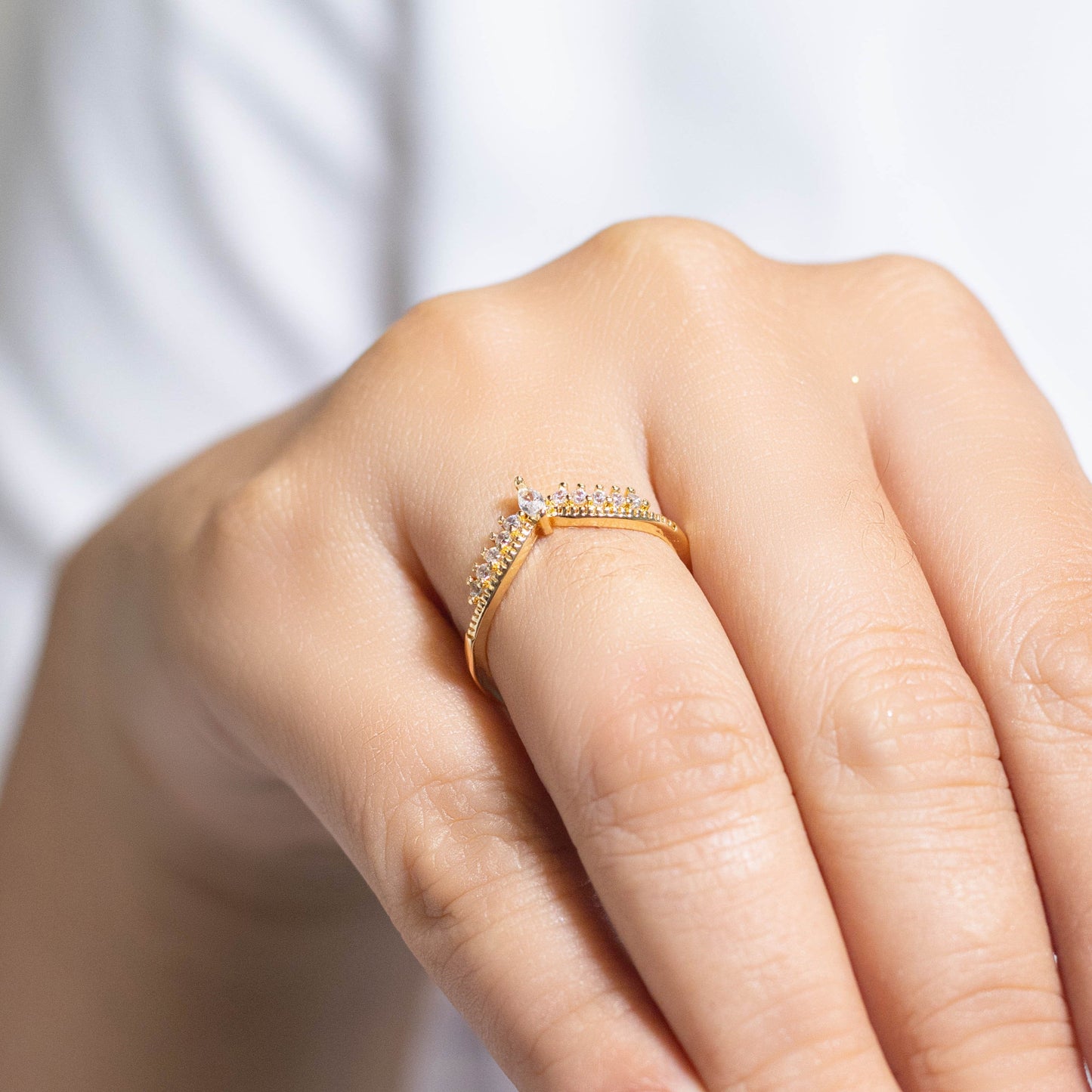 Anillo corona microzircones  Amulí