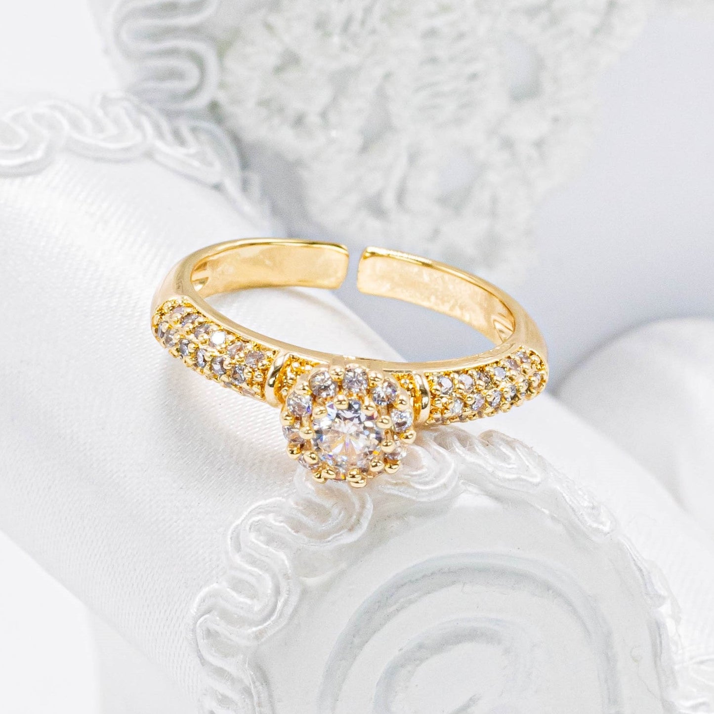 Anillo argolla microzircones