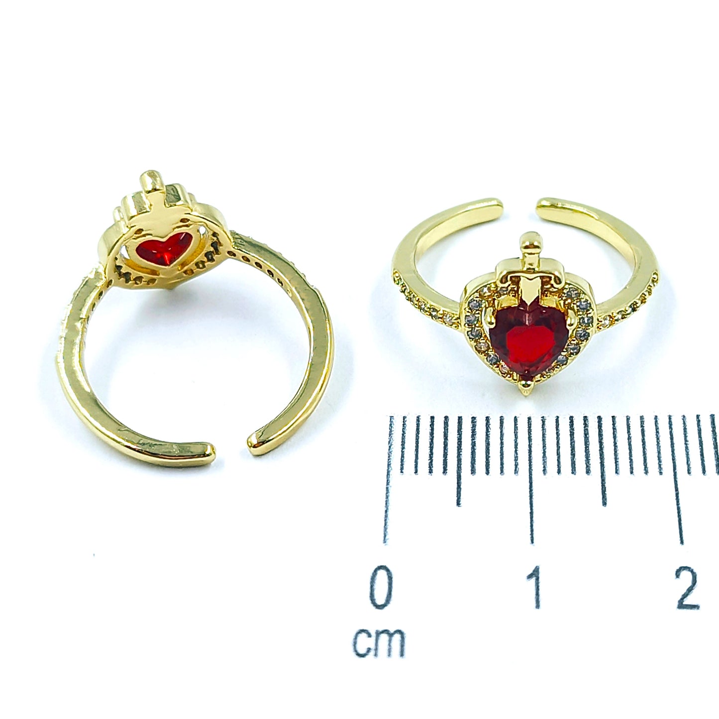 Anillo corazón zirçón rojo