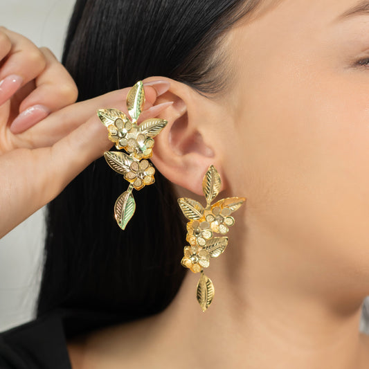 Arete bronce hoja  7cm