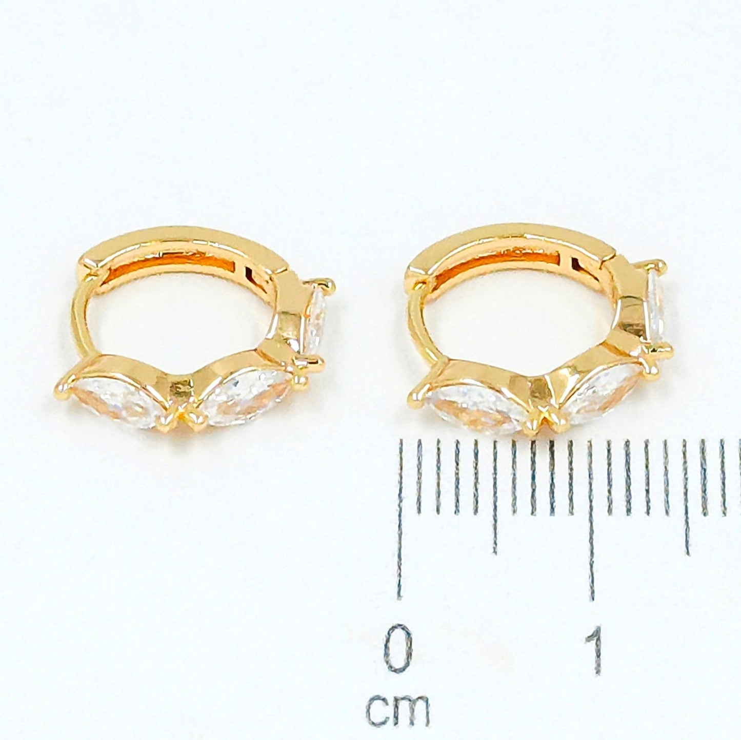 Cdga pequeña tres zircones