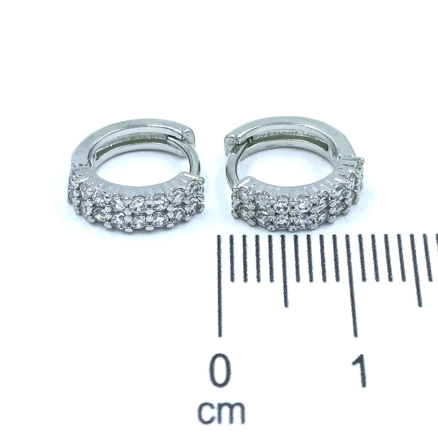 Candonga pequeña microzircón