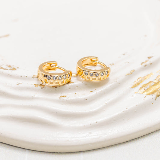 Candonga pequeña perforada