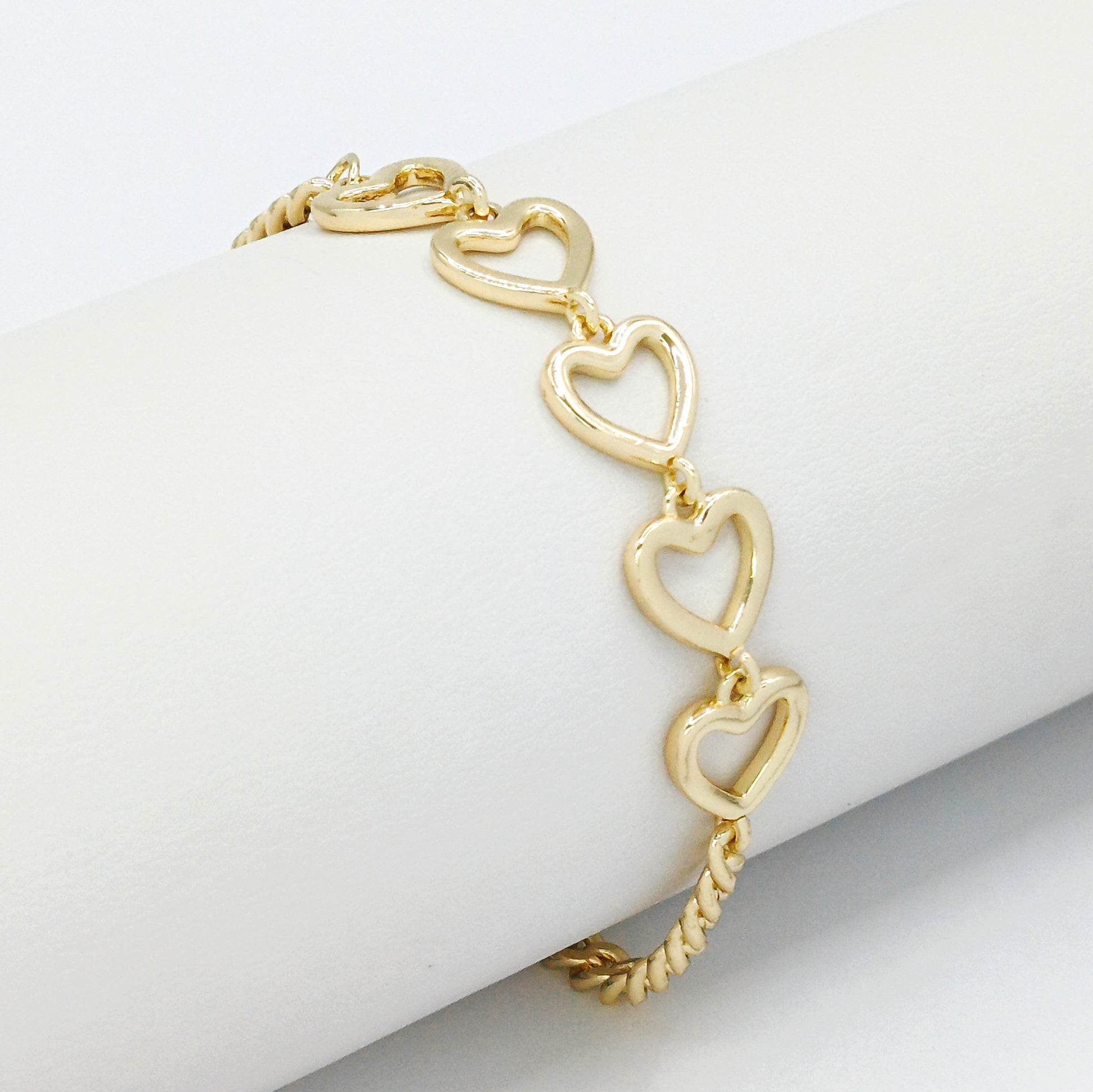 Pulsera silueta corazones  Amulí