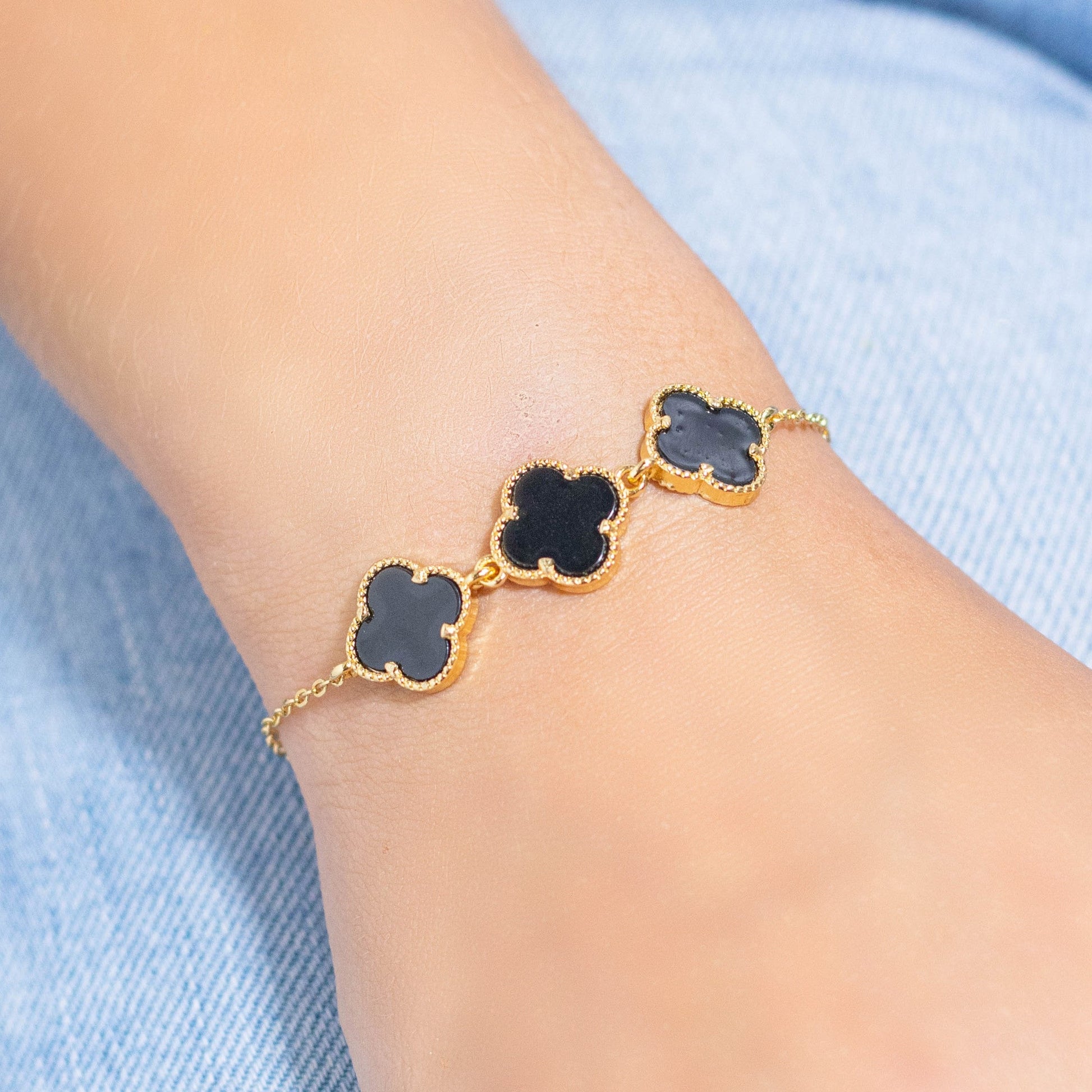 Pulsera van cleef negro 