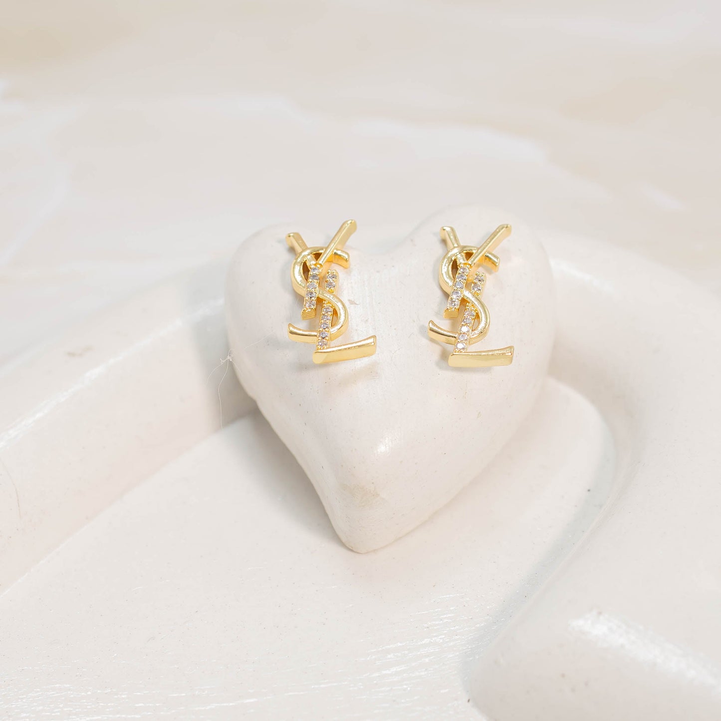 Topo Yves Saint Laurent